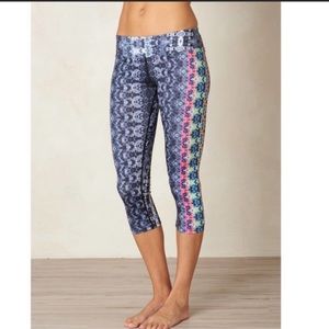 PrAna- Roxanne Hydrobloom leggings. Size S